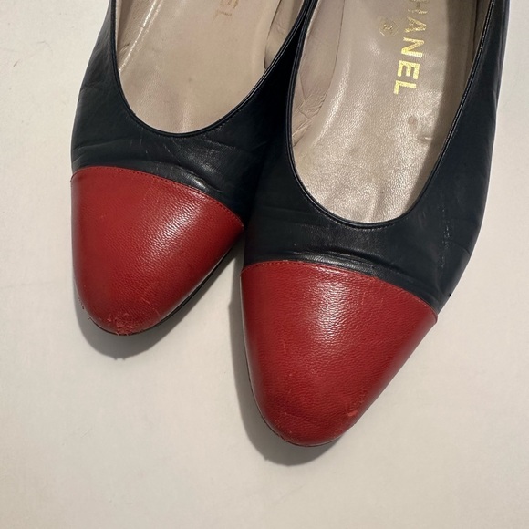 Vintage Chanel Flats- Red & Black- Size 38-38.5 - Picture 3 of 9